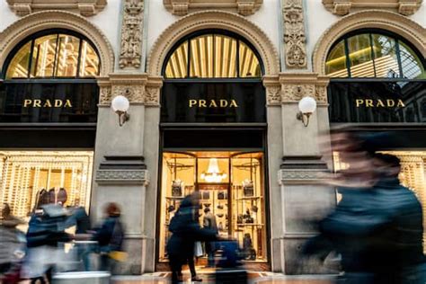 prada assunzioni 2020